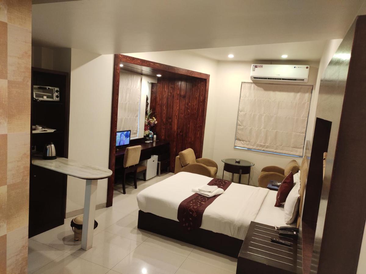 Bhairavee Hotel
